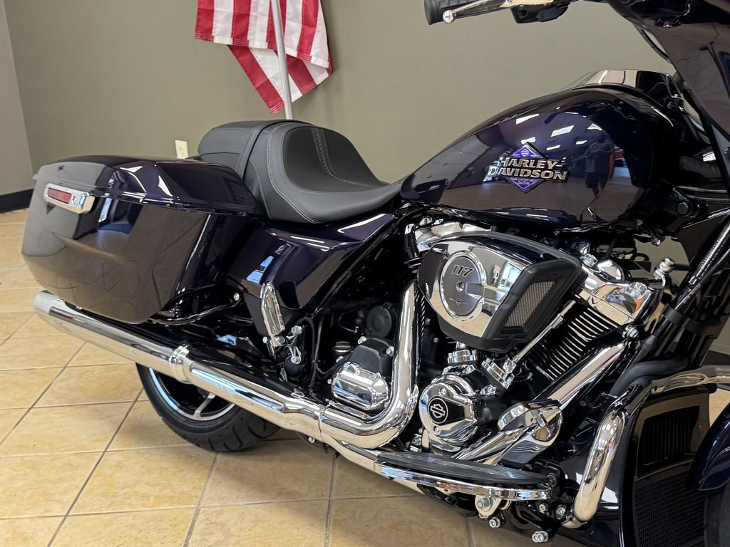 Street Glide®