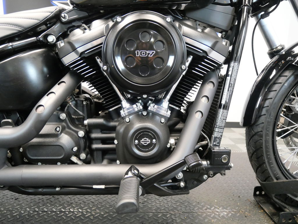 Softail® Street Bob®