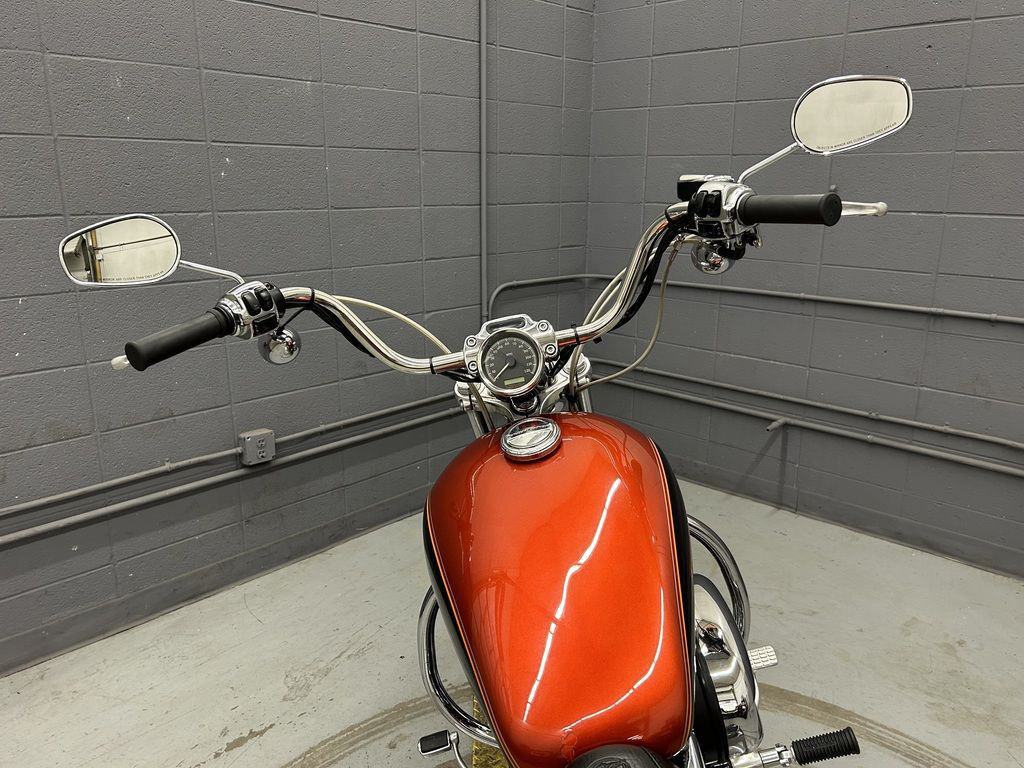 Sportster® 883 Custom