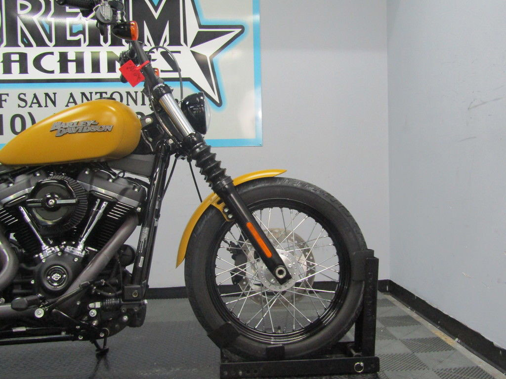 Softail® Street Bob®