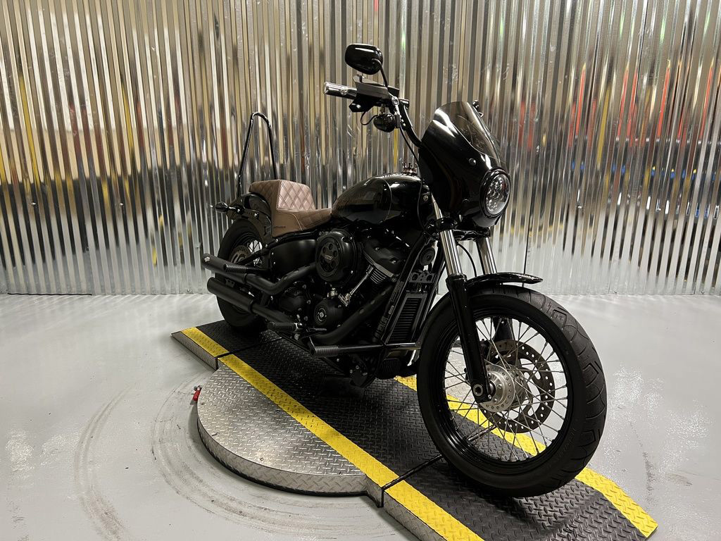 Softail® Street Bob®
