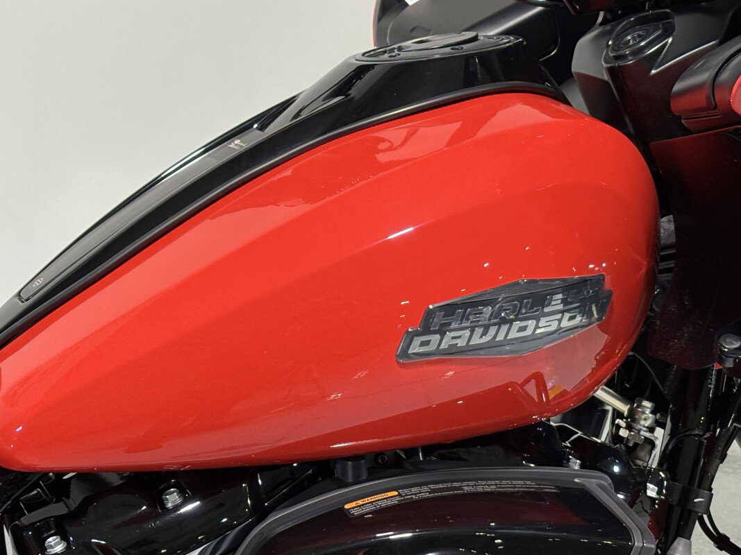 Road Glide®