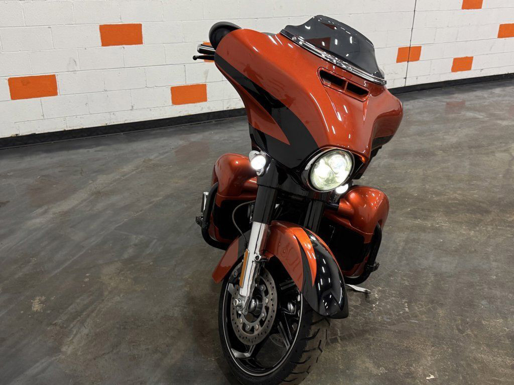 CVO® Street Glide®