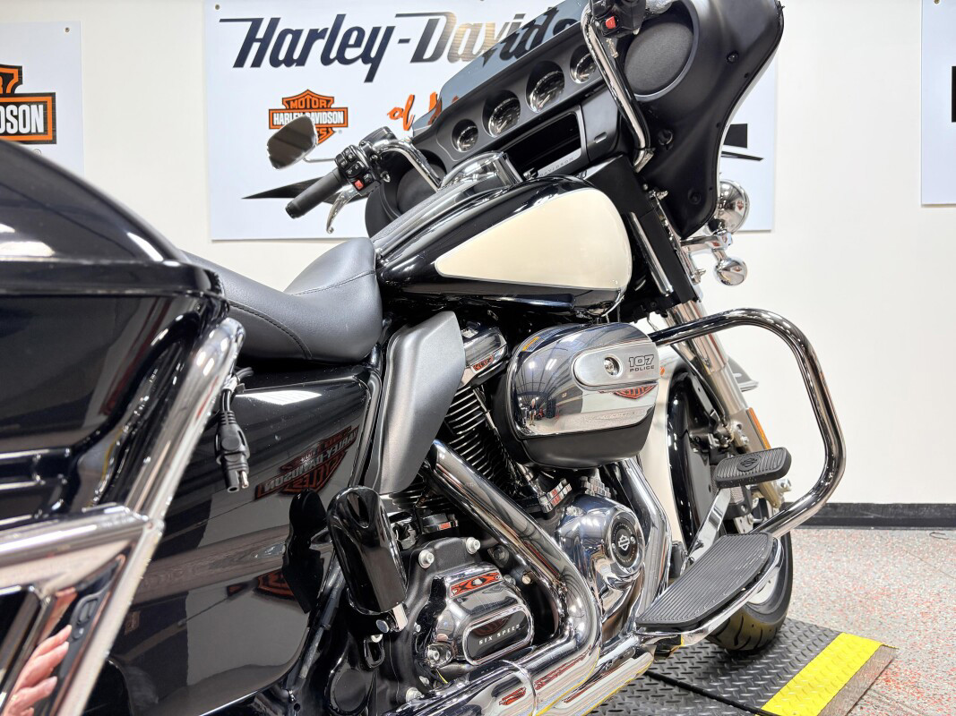 Electra Glide® Police