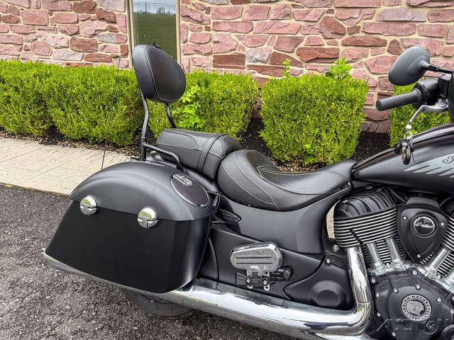 Chieftain® Dark Horse®