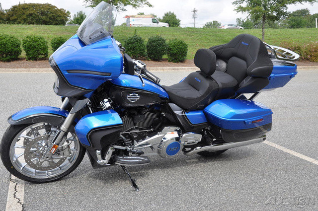CVO® Street Glide® Limited