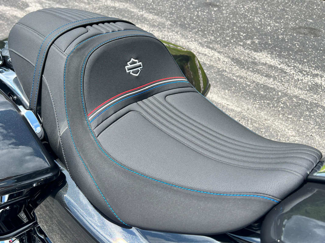 Road Glide®