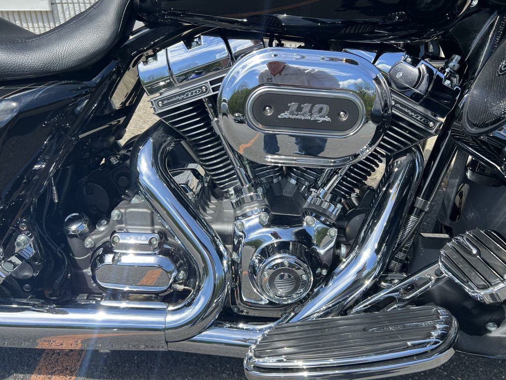 CVO® Street Glide®