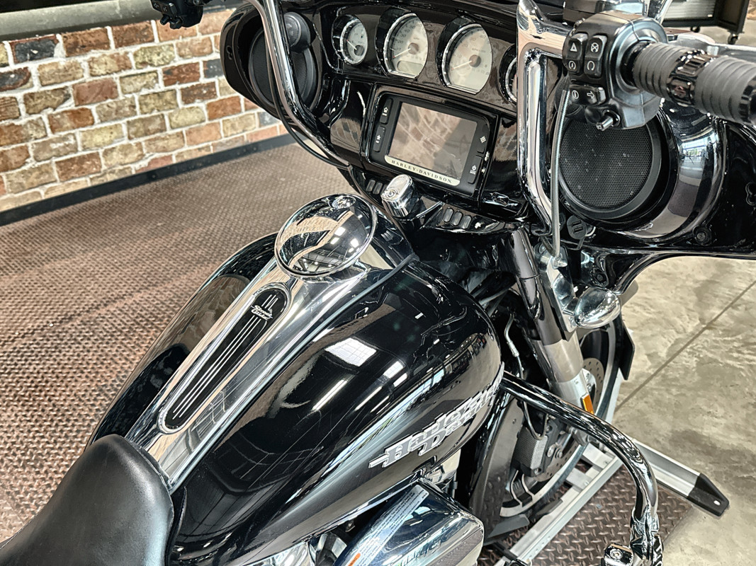 Street Glide® Special