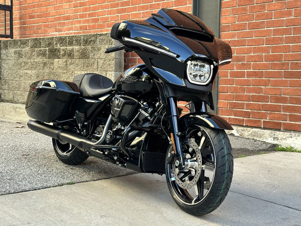 Street Glide®