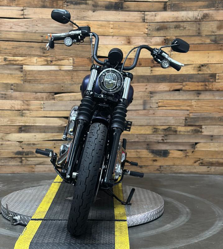 Street Bob®