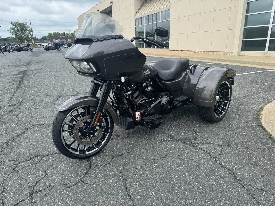 Road Glide® 3