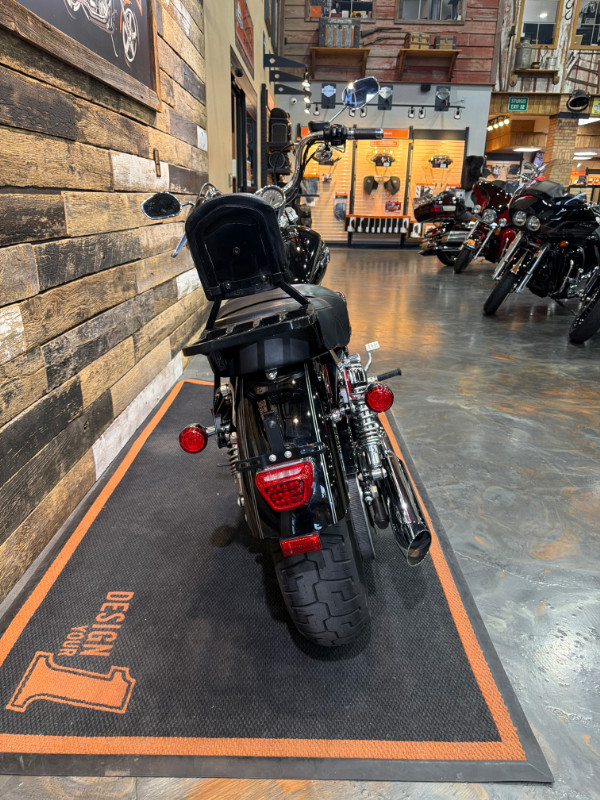 Sportster® 1200 Custom - H-D1 Factory Custom