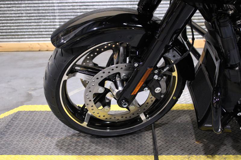 Road Glide®