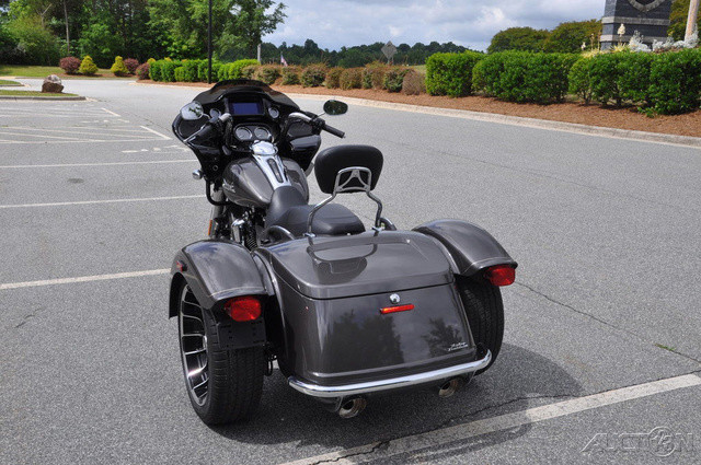 Road Glide® 3