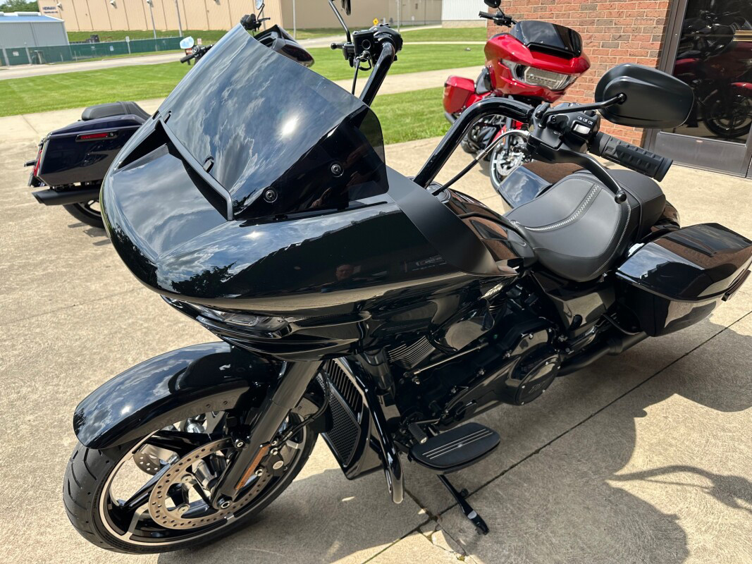 Road Glide®