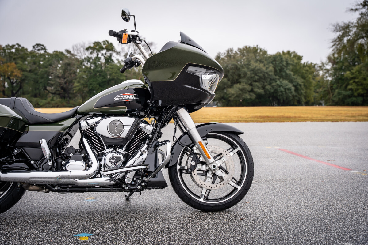 Road Glide®