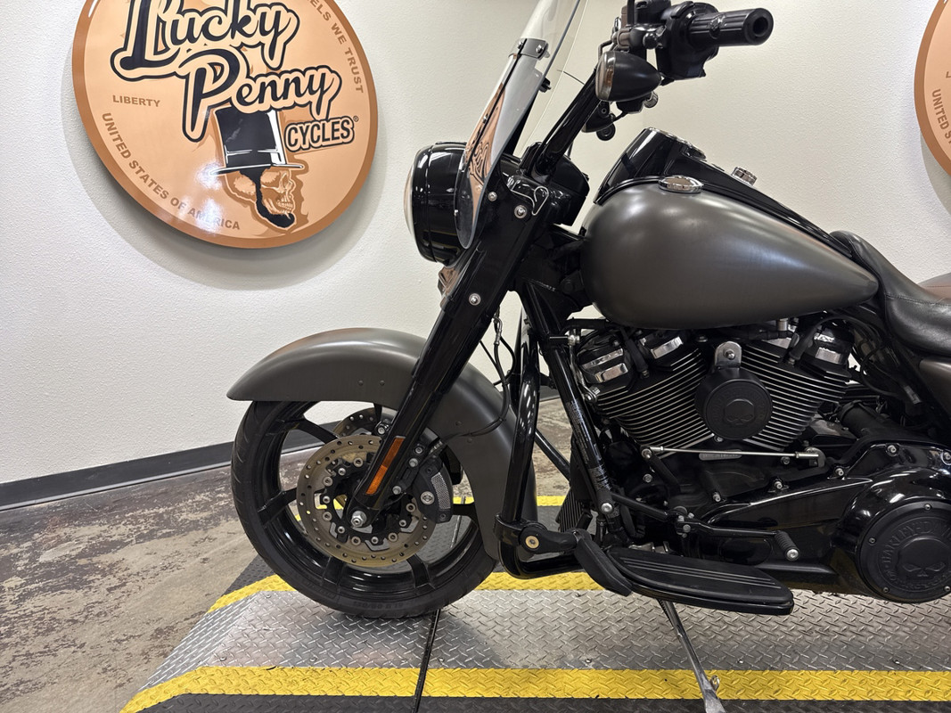 Road King® Special