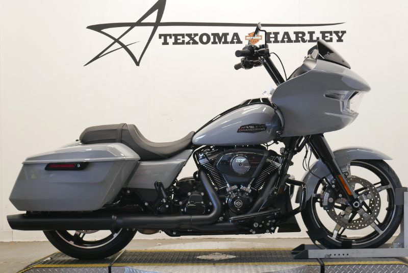 Road Glide®