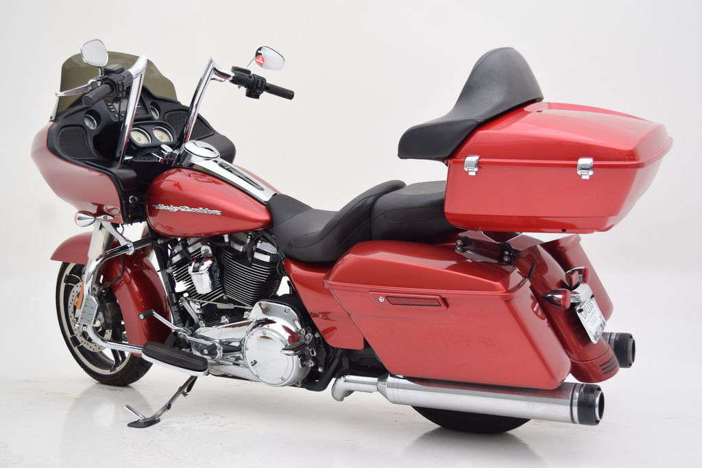 Road Glide®