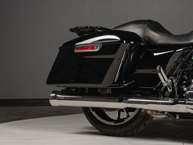 Road Glide®