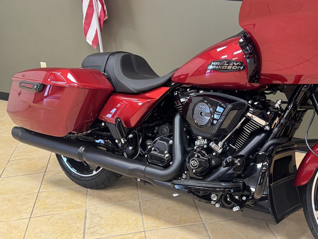 Road Glide®