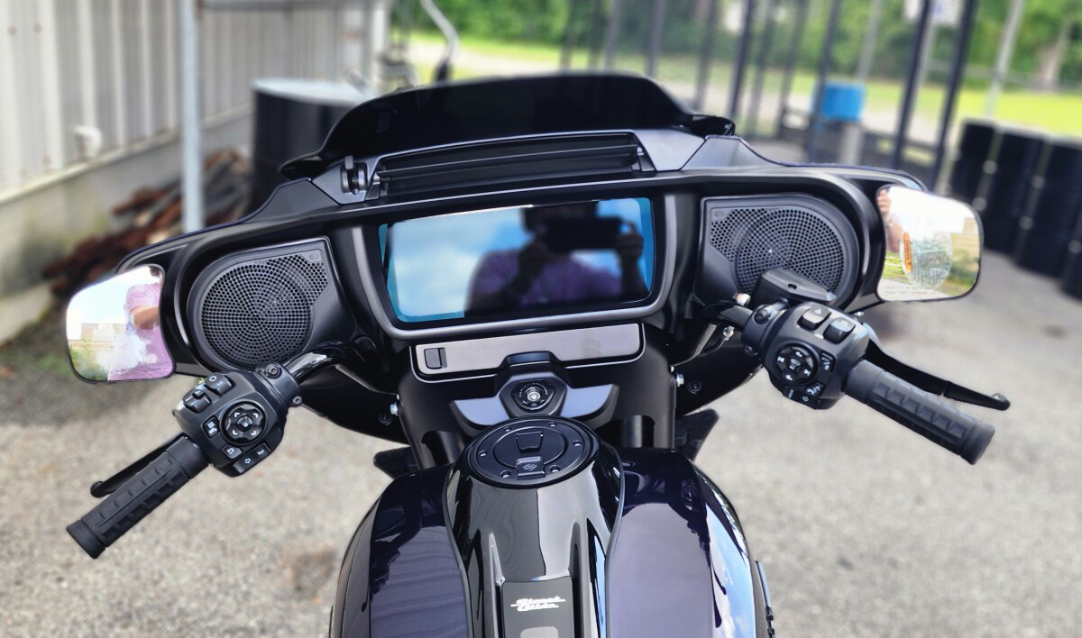 Street Glide®