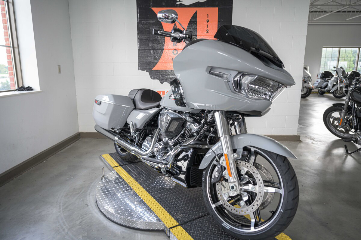 Road Glide®