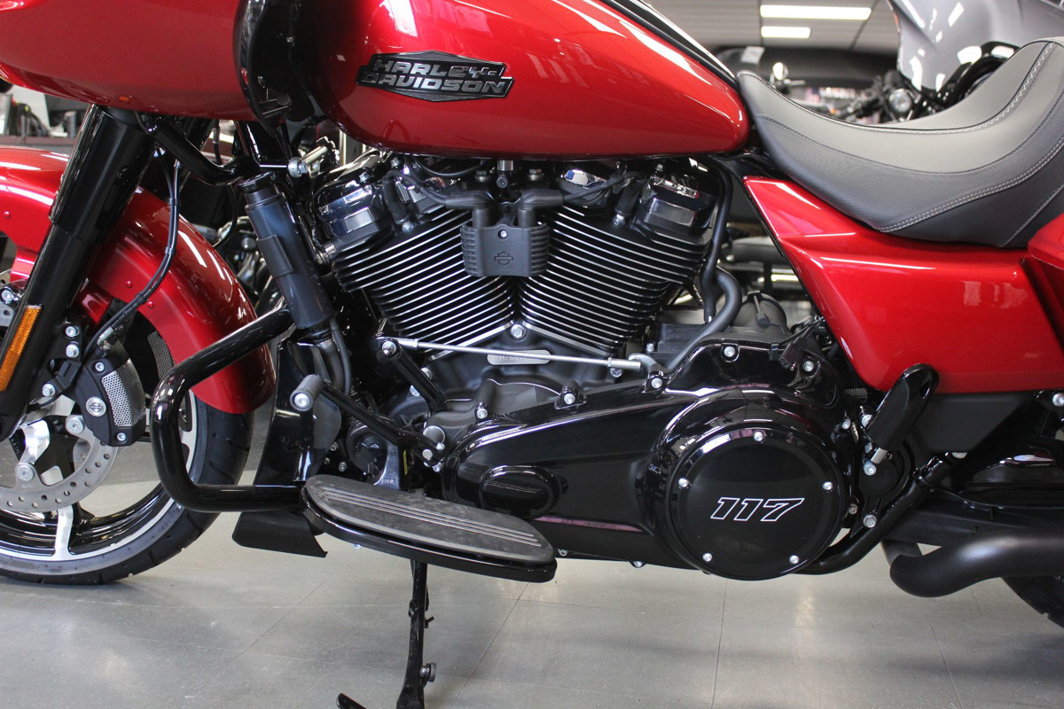 Road Glide®