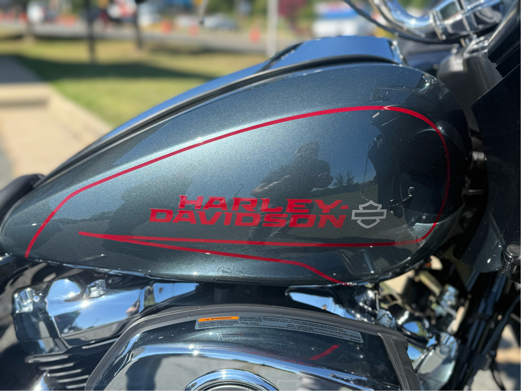 Road Glide®