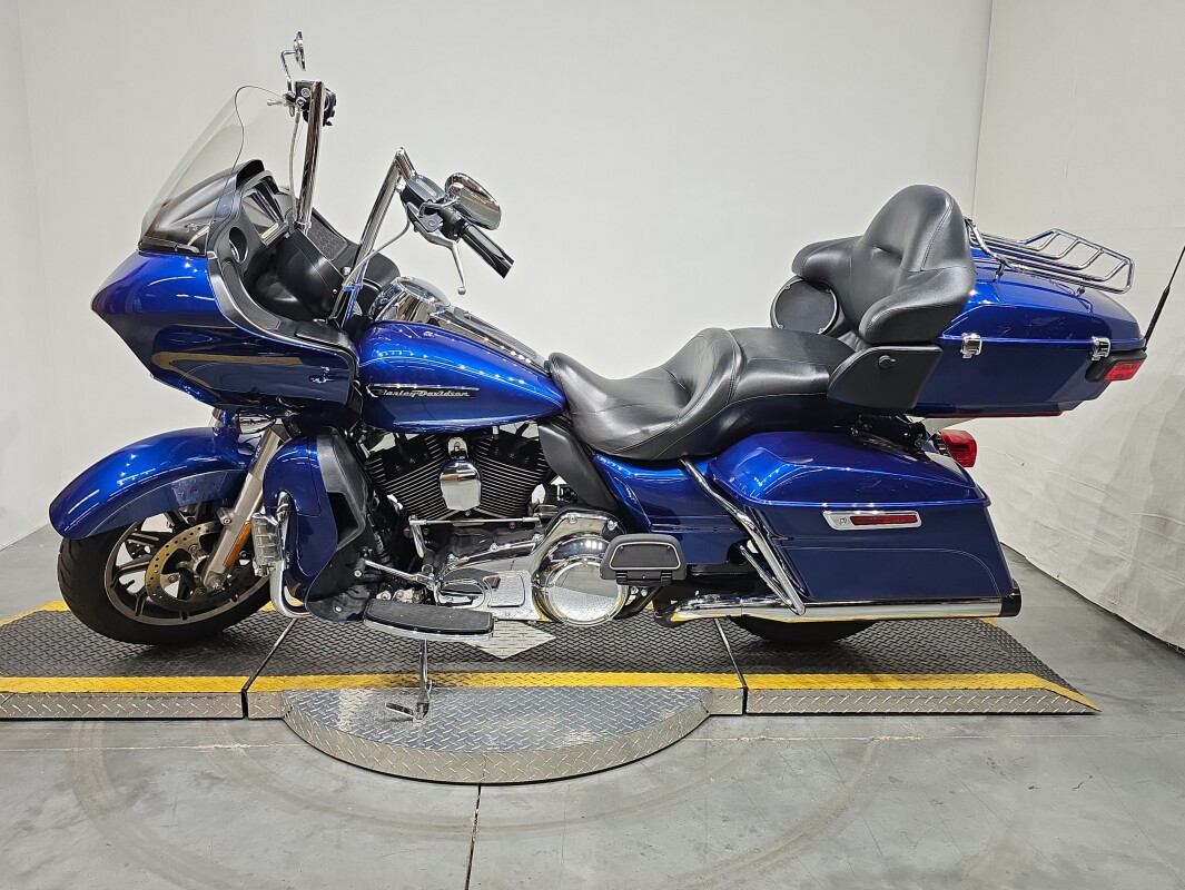 Road Glide® Ultra
