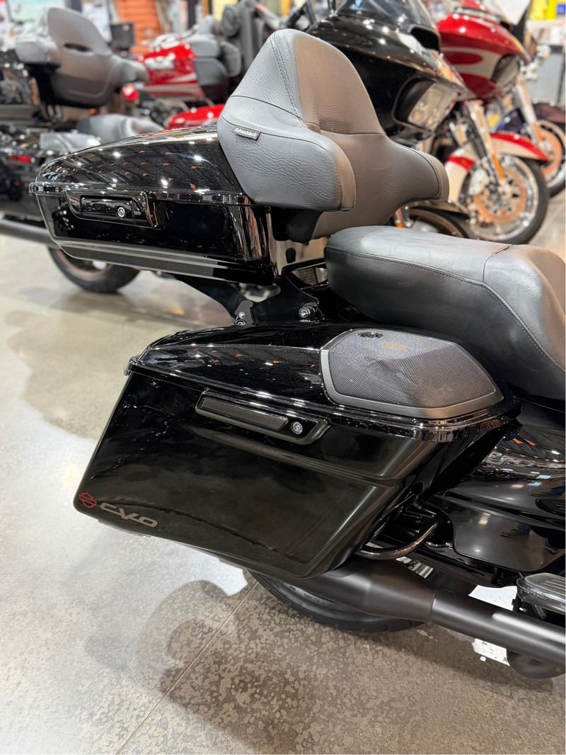CVO® Street Glide®