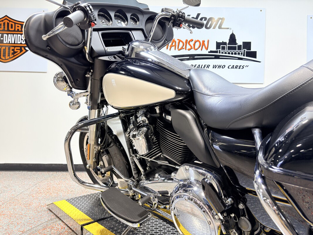Electra Glide® Police