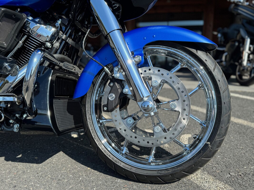 Road Glide®