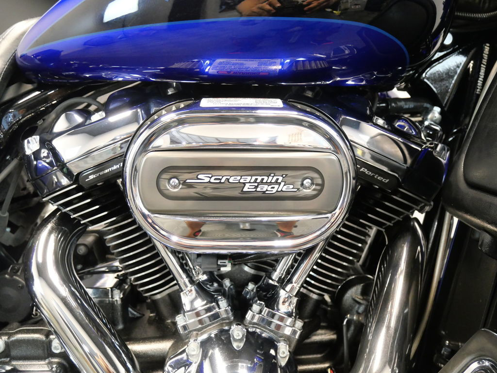 CVO® Street Glide®