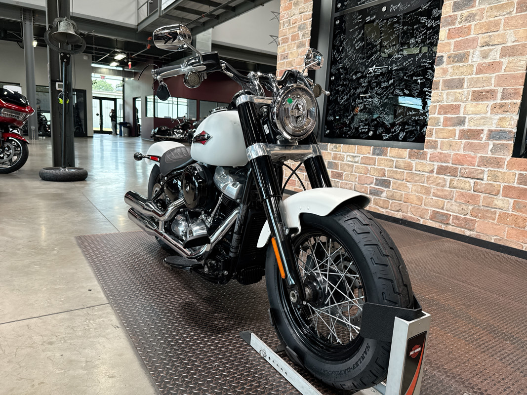 Softail® Slim®