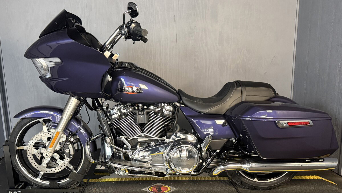 Road Glide®