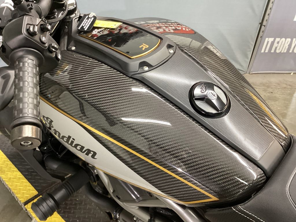 FTR 1200 R Carbon