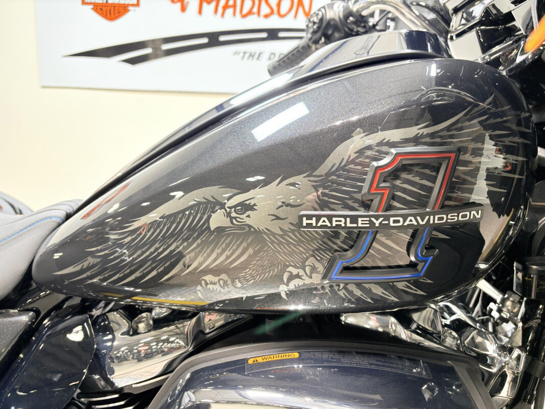 Street Glide® 3 Limited