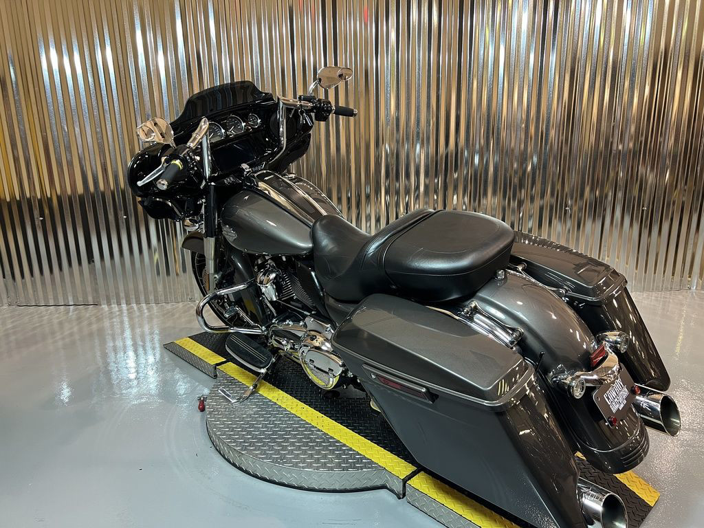 Street Glide® Special