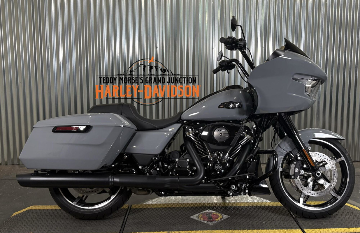 Road Glide®