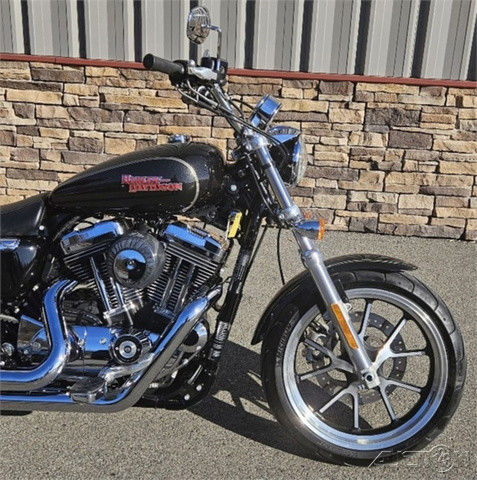 Sportster® SuperLow® 1200T