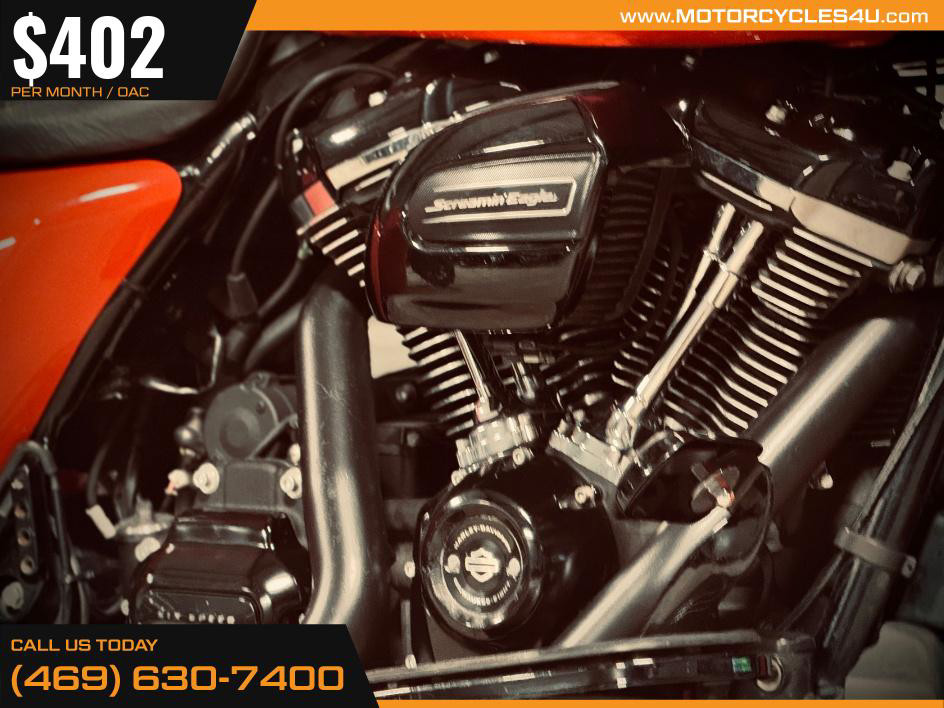 Road Glide®