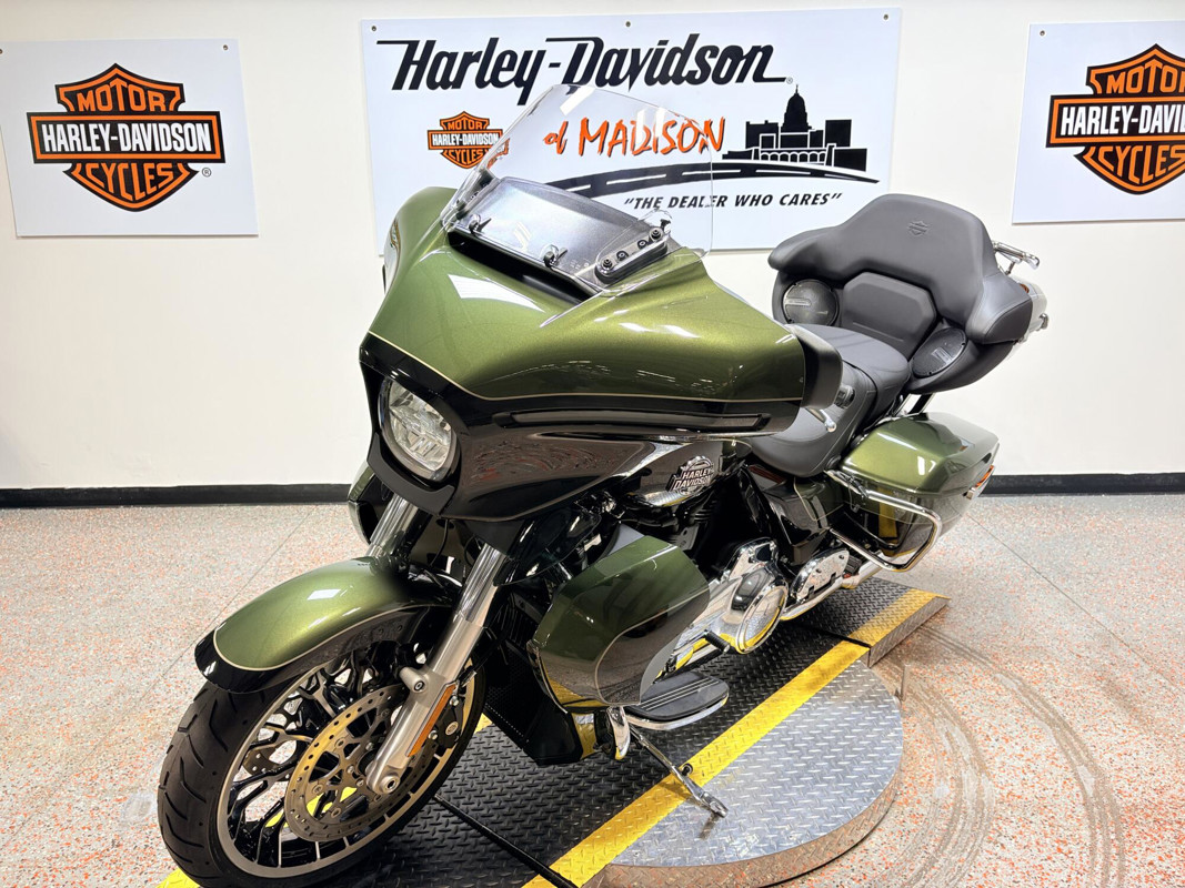 Street Glide® Limited