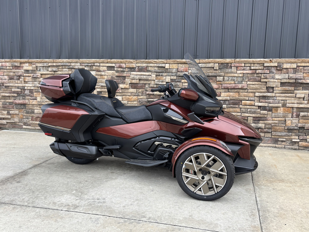 Spyder RT Sea-To-Sky