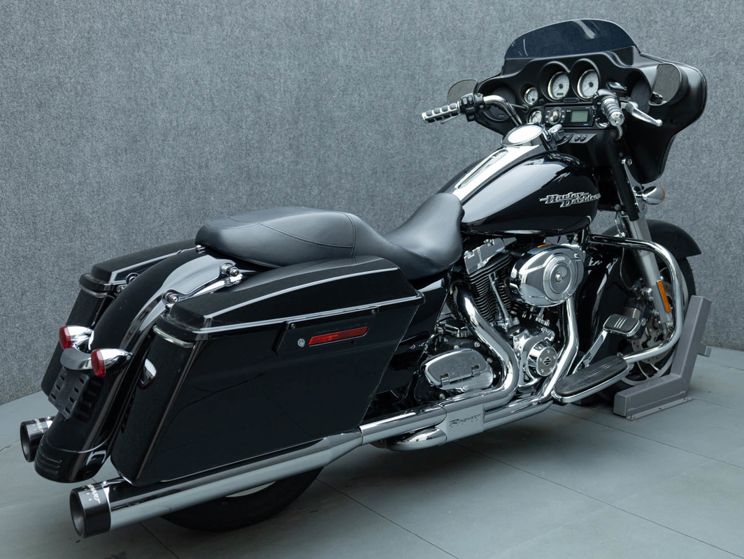 Street Glide®
