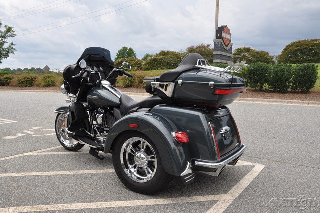 Tri Glide® Ultra