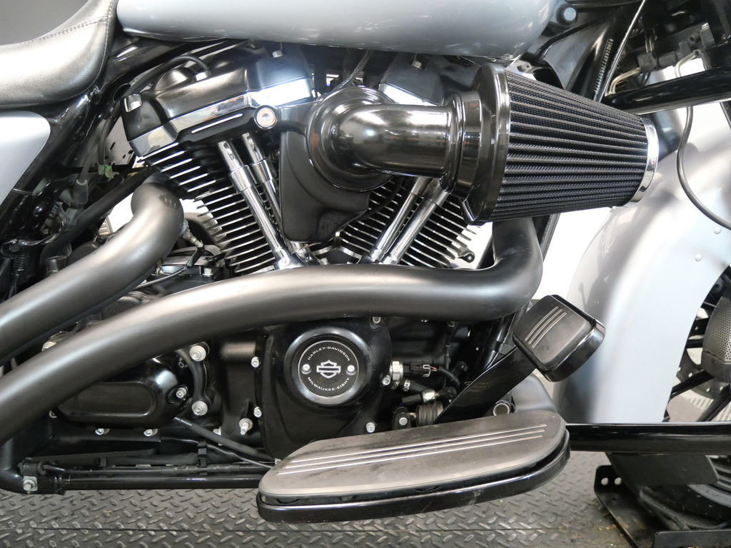 Street Glide® Special