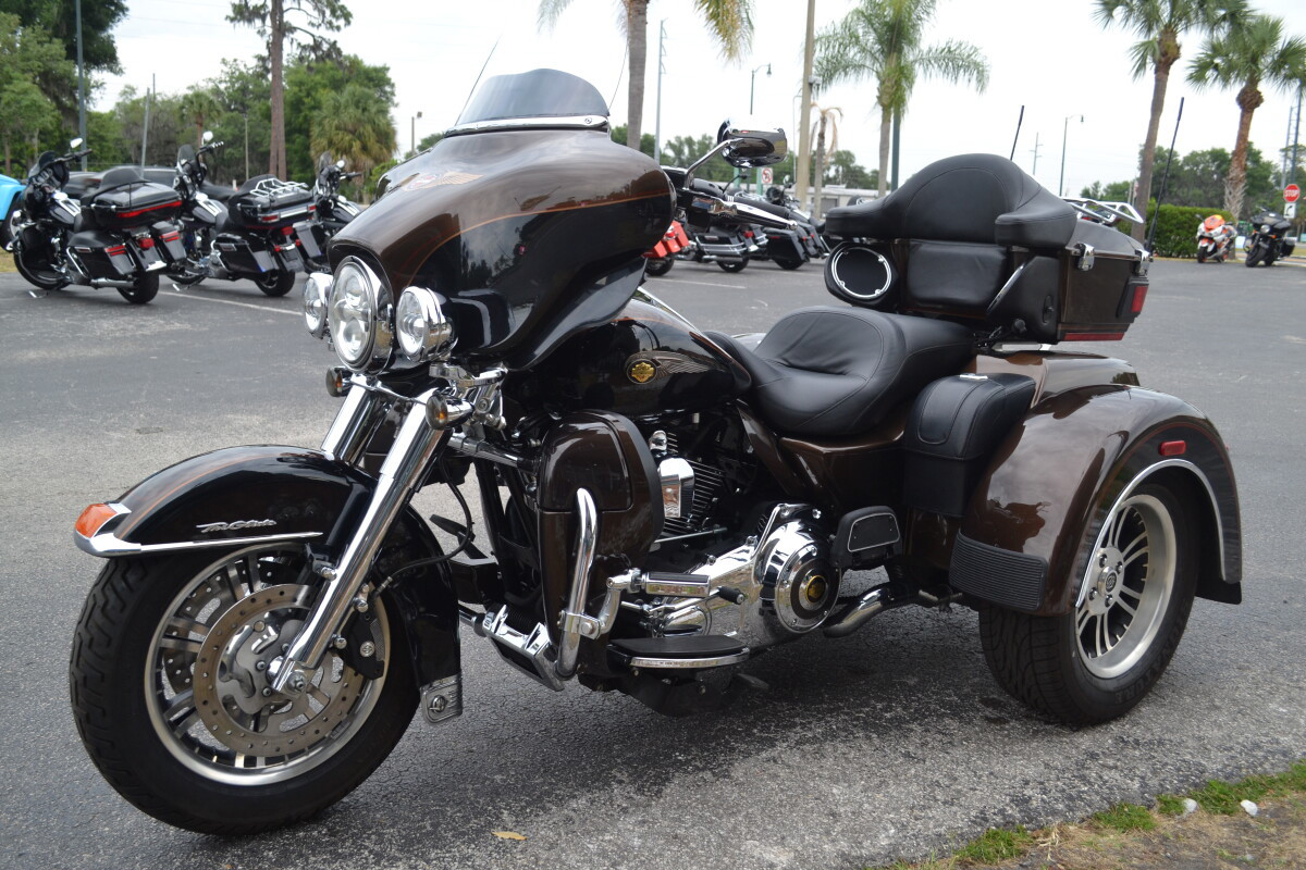Tri Glide® Ultra Classic® 110th Anniversary