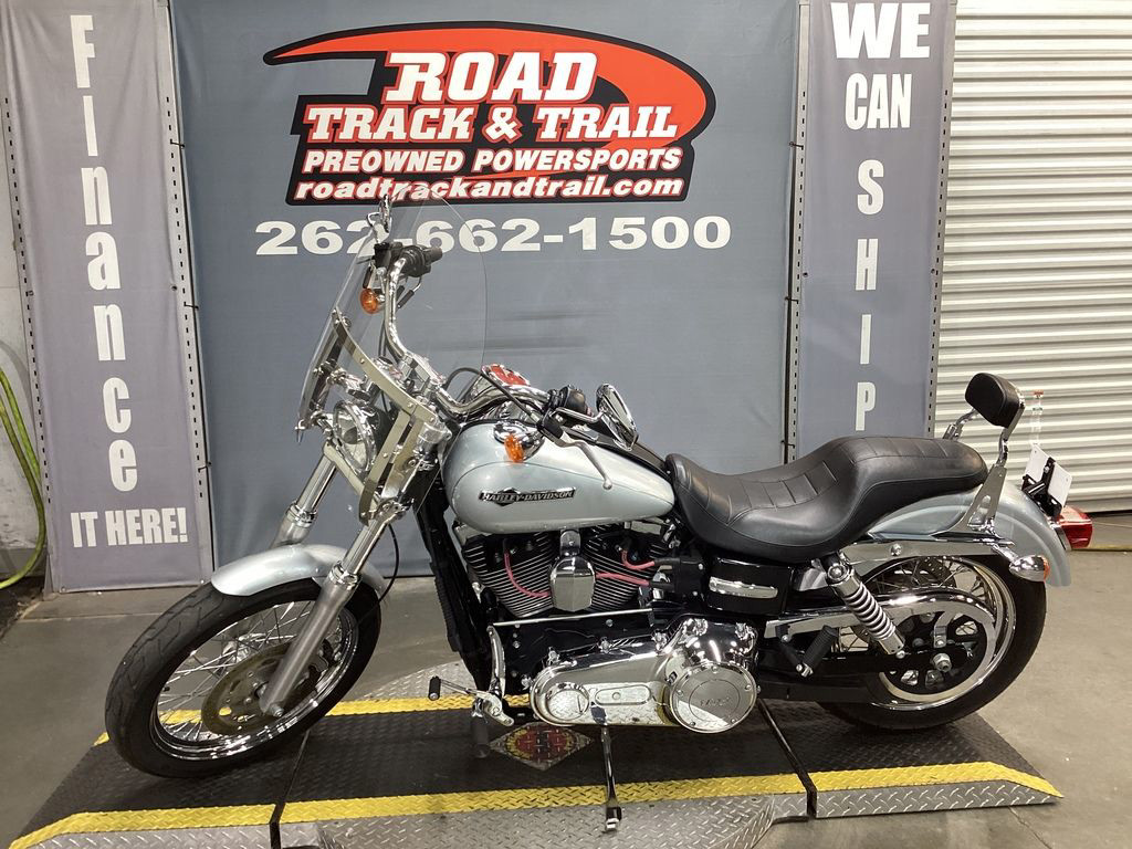 Dyna® Super Glide® Custom